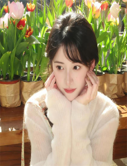 火车视频精彩集锦-美女视频免费是黄的